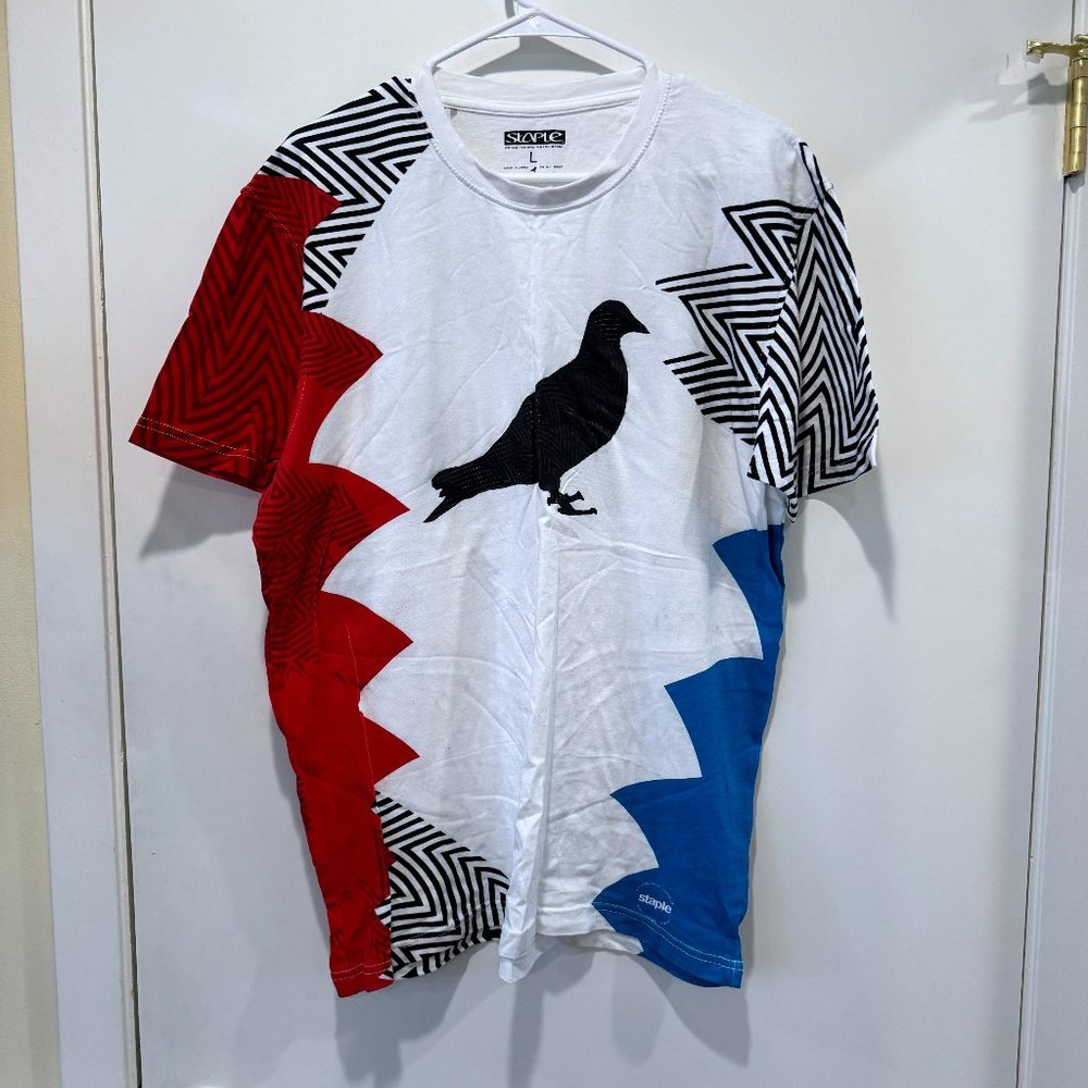 Staple Pigeon Short Sleeve T-Shirt - Amazing Pattern - Large